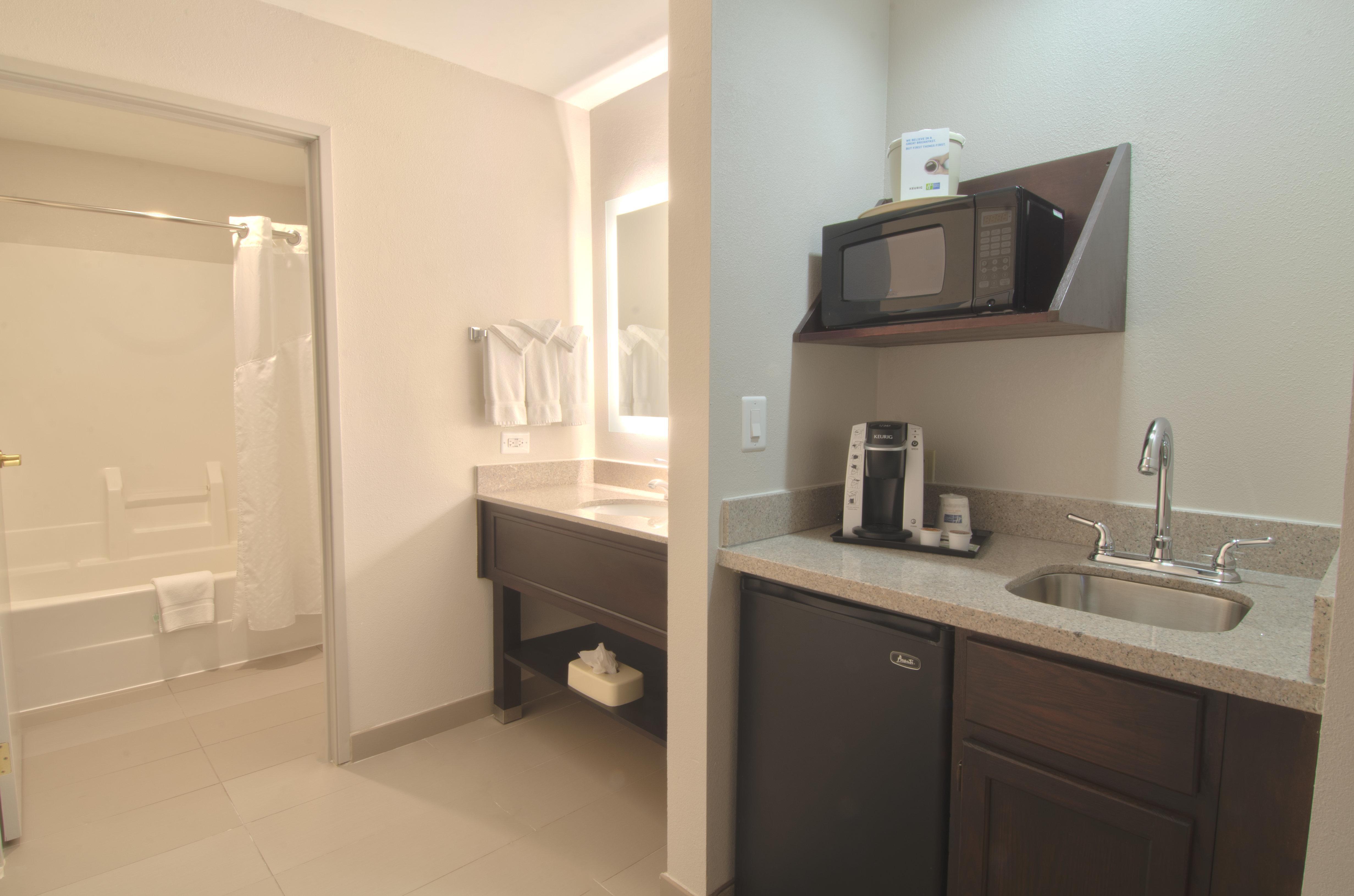 Holiday Inn Express & Suites Chicago-Libertyville By Ihg Εξωτερικό φωτογραφία