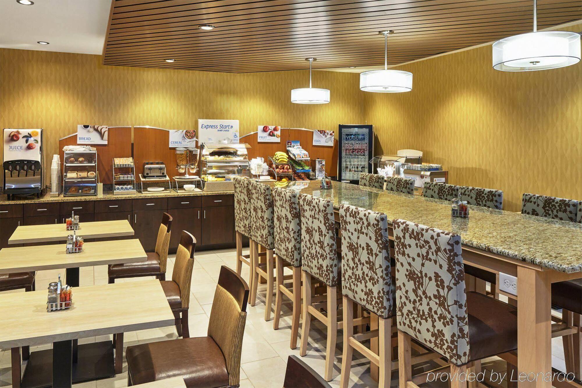 Holiday Inn Express & Suites Chicago-Libertyville By Ihg Εξωτερικό φωτογραφία